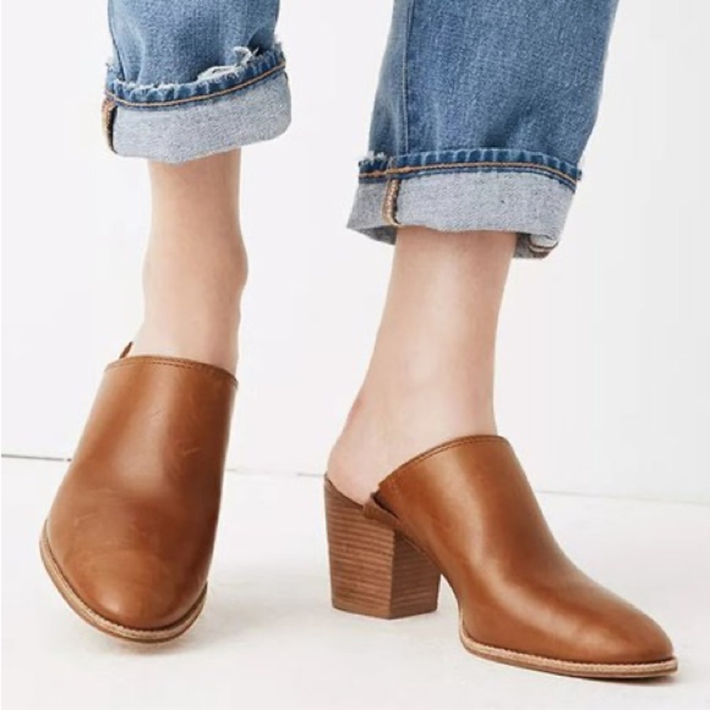 Madewell English Saddle The Harper Leather Mule size 8 1/2